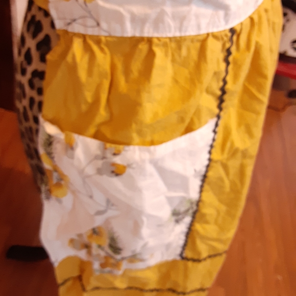Cottagecore Prairie Mustard Yellow Half Apron - Picture 2 of 8